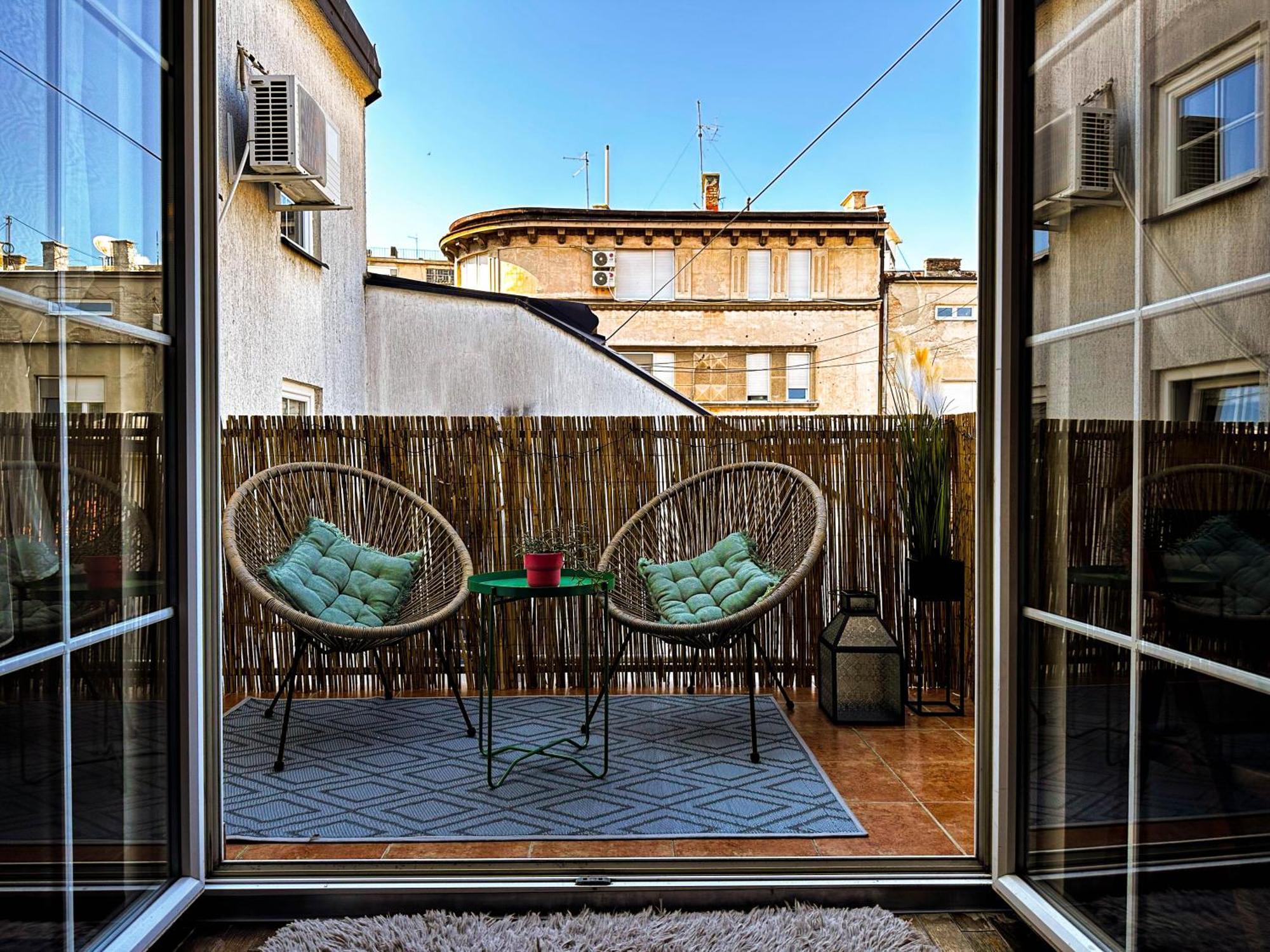 Family Penthouse Old Town Heart Renovated Daire Belgrad Dış mekan fotoğraf